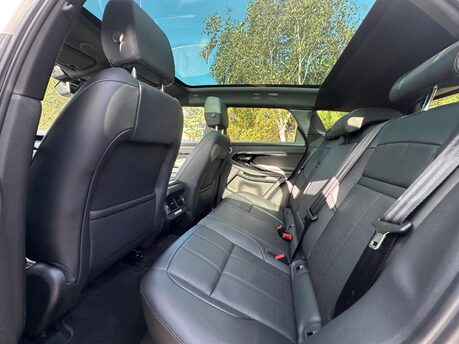 Land Rover Range Rover Evoque 2.0 P250 MHEV R-Dynamic HSE Auto 4WD Euro 6 (s/s) 5dr 