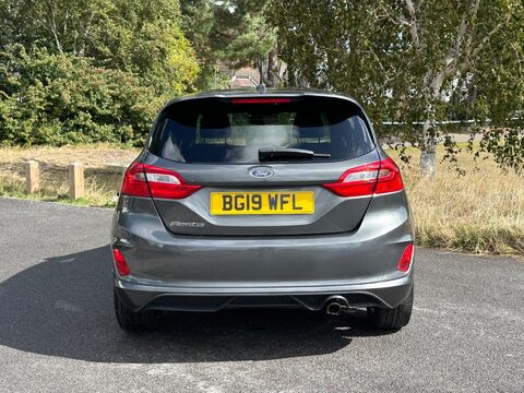 Ford Fiesta 1.0T EcoBoost ST-Line Euro 6 (s/s) 5dr 26