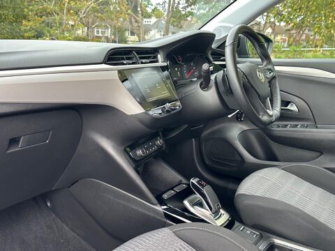Vauxhall Corsa 1.2 Turbo SE Edition Auto Euro 6 (s/s) 5dr 26