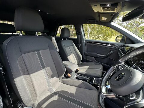 Volkswagen T-Roc 1.5 TSI EVO Black Edition DSG Euro 6 (s/s) 5dr 21