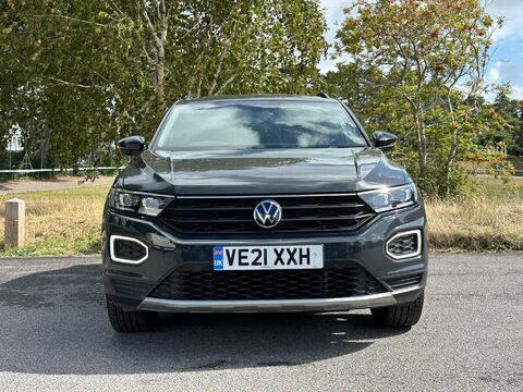 Volkswagen T-Roc 1.5 TSI EVO Black Edition DSG Euro 6 (s/s) 5dr 23