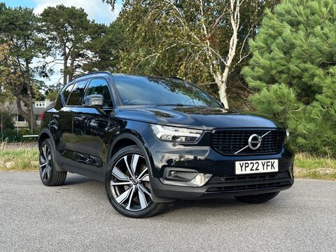 Volvo XC40 1.5h T5 Recharge 10.7kWh Ultimate Dark Auto Euro 6 (s/s) 5dr 22