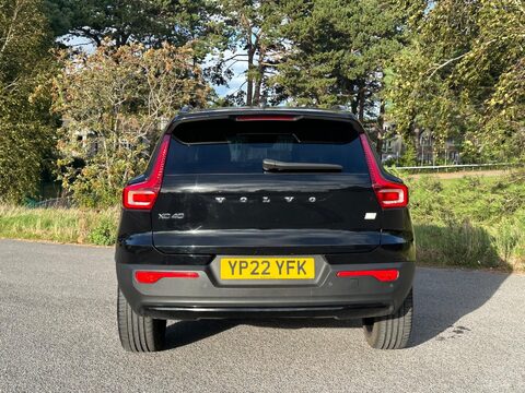 Volvo XC40 1.5h T5 Recharge 10.7kWh Ultimate Dark Auto Euro 6 (s/s) 5dr 13