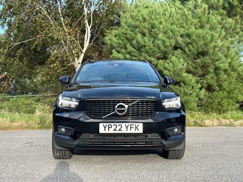 Volvo XC40 1.5h T5 Recharge 10.7kWh Ultimate Dark Auto Euro 6 (s/s) 5dr 12