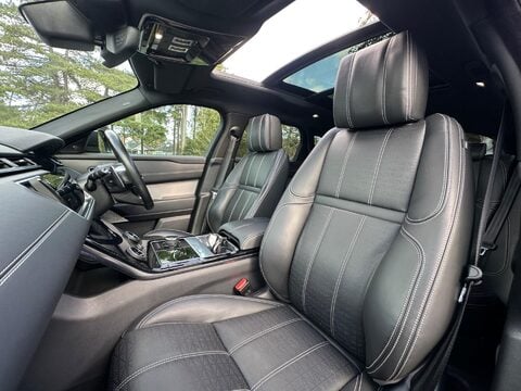 Land Rover Range Rover Velar 3.0 D275 R-Dynamic HSE Auto 4WD Euro 6 (s/s) 5dr 4