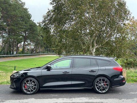 Ford Focus 2.0 EcoBlue ST Euro 6 (s/s) 5dr 9