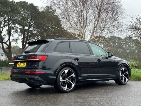 Audi Q7 3.0 TDI V6 45 Black Edition Tiptronic quattro Euro 6 (s/s) 5dr 19