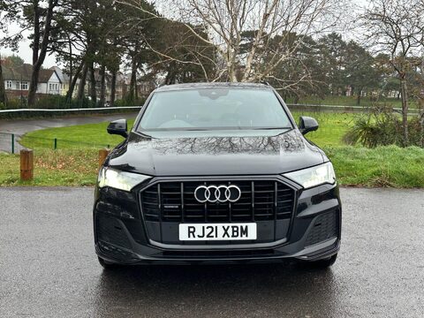 Audi Q7 3.0 TDI V6 45 Black Edition Tiptronic quattro Euro 6 (s/s) 5dr 22