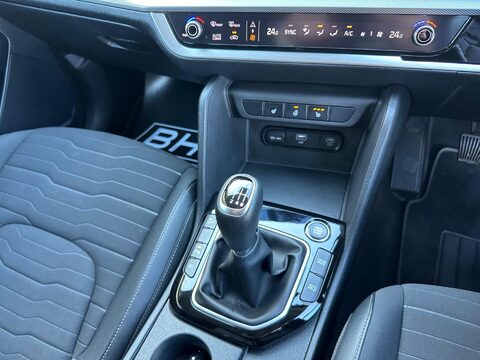 Kia Sportage 1.6 T-GDi 3 Euro 6 (s/s) 5dr 24