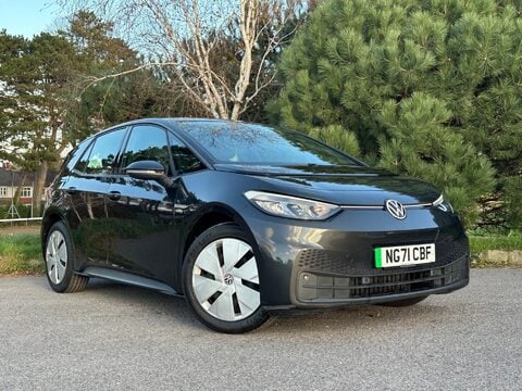 Volkswagen ID.3 Pro Performance 58kWh Life Auto 5dr 16
