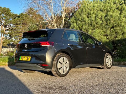 Volkswagen ID.3 Pro Performance 58kWh Life Auto 5dr 15