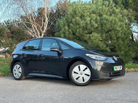 Volkswagen ID.3 Pro Performance 58kWh Life Auto 5dr