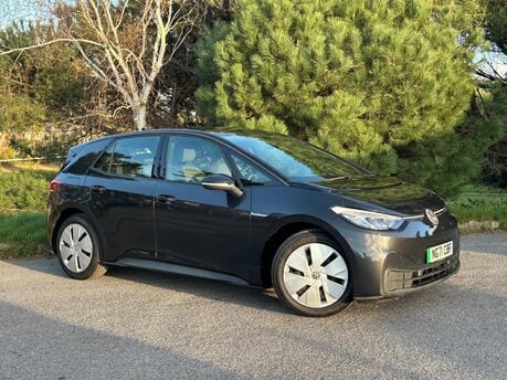 Volkswagen ID.3 Pro Performance 58kWh Life Auto 5dr 