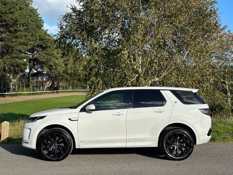 Land Rover Discovery Sport 2.0 D240 MHEV R-Dynamic HSE Auto 4WD Euro 6 (s/s) 5dr 25