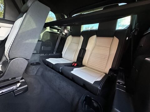 Land Rover Discovery Sport 2.0 D240 MHEV R-Dynamic HSE Auto 4WD Euro 6 (s/s) 5dr 29