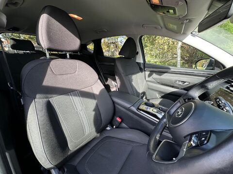 Hyundai TUCSON 1.6 h T-GDi Premium Auto Euro 6 (s/s) 5dr 24