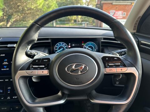 Hyundai TUCSON 1.6 h T-GDi Premium Auto Euro 6 (s/s) 5dr 22
