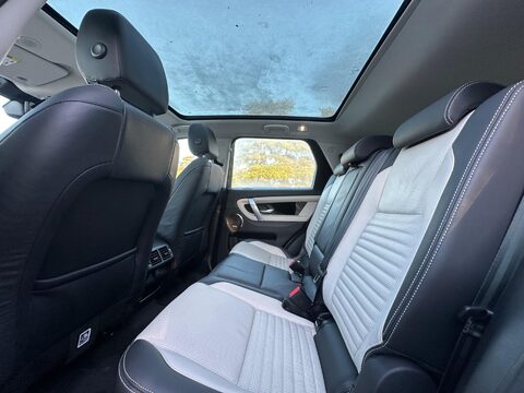 Land Rover Discovery Sport 1.5 P300e 12.2kWh R-Dynamic HSE Auto 4WD Euro 6 (s/s) 5dr 8