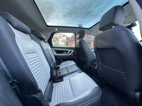 Land Rover Discovery Sport 1.5 P300e 12.2kWh R-Dynamic HSE Auto 4WD Euro 6 (s/s) 5dr 7