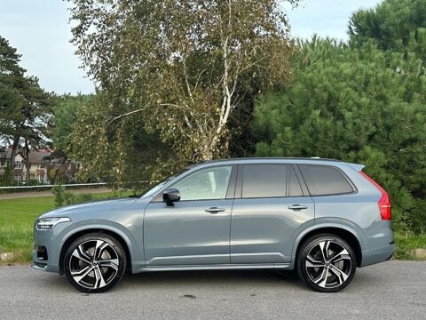 Volvo XC90 2.0 B5 MHEV R-Design Pro Auto 4WD Euro 6 (s/s) 5dr 27