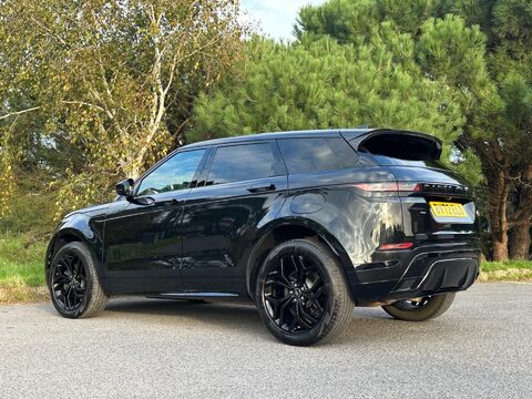 Land Rover Range Rover Evoque 1.5 P300e 12.2kWh R-Dynamic SE Auto 4WD Euro 6 (s/s) 5dr 30