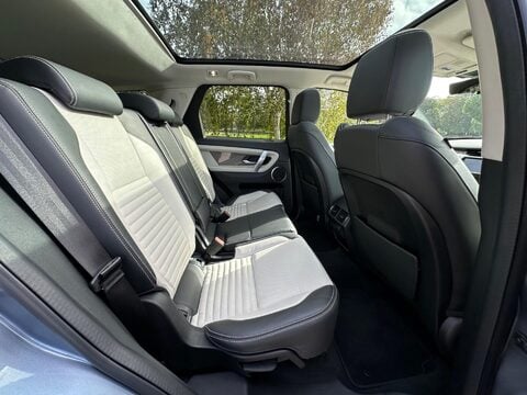 Land Rover Discovery Sport 2.0 P250 MHEV R-Dynamic HSE SUV 5dr Petrol Auto 4WD Euro 6 (s/s) (250 ps) 6