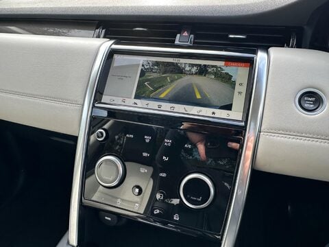 Land Rover Discovery Sport 2.0 P250 MHEV R-Dynamic HSE SUV 5dr Petrol Auto 4WD Euro 6 (s/s) (250 ps) 18