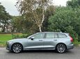 Volvo V60 2.0 B3 MHEV Momentum Auto Euro 6 (s/s) 5dr 9