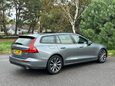 Volvo V60 2.0 B3 MHEV Momentum Auto Euro 6 (s/s) 5dr 22
