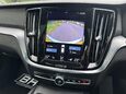 Volvo V60 2.0 B3 MHEV Momentum Auto Euro 6 (s/s) 5dr 29