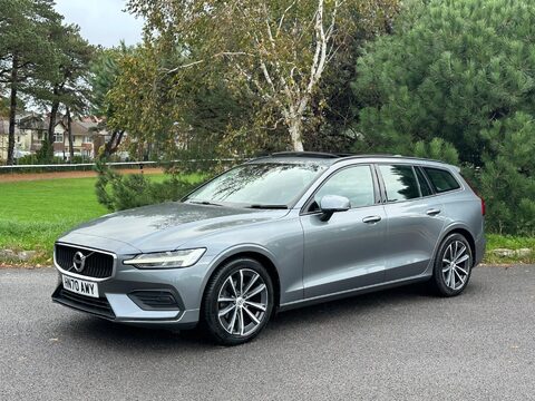 Volvo V60 2.0 B3 MHEV Momentum Auto Euro 6 (s/s) 5dr 16