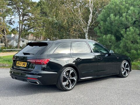 Audi A4 2.0 TFSI 40 Black Edition S Tronic Euro 6 (s/s) 5dr 32