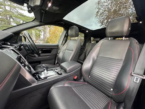 Land Rover Discovery Sport 1.5 P300e 12.2kWh R-Dynamic HSE Auto 4WD Euro 6 (s/s) 5dr 4