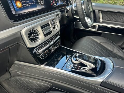 Mercedes-Benz G Class 4.0 G63 V8 BiTurbo AMG SpdS+9GT 4MATIC Euro 6 (s/s) 5dr 24