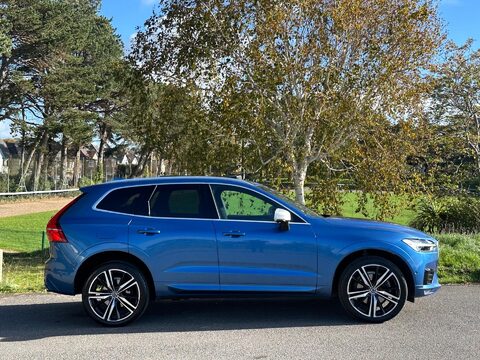 Volvo XC60 2.0 D5 PowerPulse R-Design Pro Auto AWD Euro 6 (s/s) 5dr 6