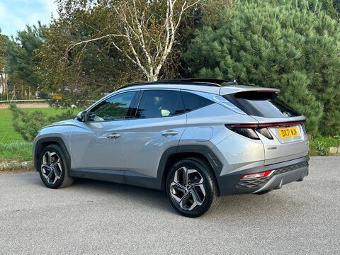 Hyundai TUCSON 1.6 T-GDi Ultimate Euro 6 (s/s) 5dr 27