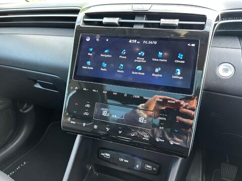 Hyundai TUCSON 1.6 T-GDi Ultimate Euro 6 (s/s) 5dr 17