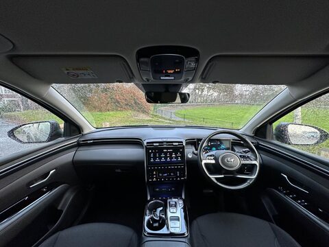 Hyundai TUCSON 1.6 h T-GDi 13.8kWh Premium Auto 4WD Euro 6 (s/s) 5dr 3