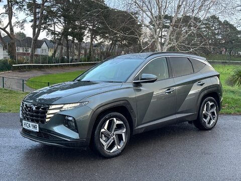 Hyundai TUCSON 1.6 h T-GDi 13.8kWh Premium Auto 4WD Euro 6 (s/s) 5dr 27
