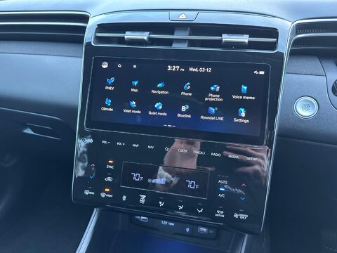 Hyundai TUCSON 1.6 h T-GDi 13.8kWh Premium Auto 4WD Euro 6 (s/s) 5dr 19