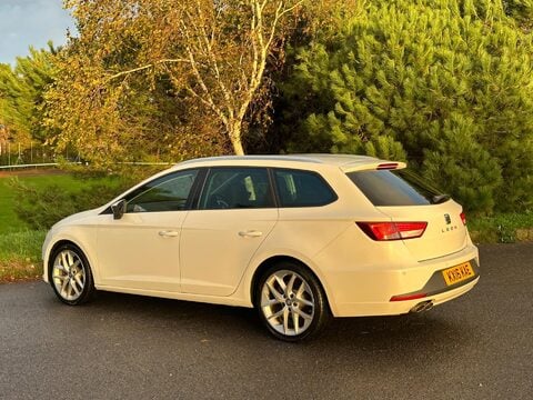 SEAT Leon 1.4 EcoTSI FR Sport Tourer Euro 6 (s/s) 5dr 28