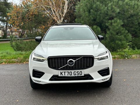 Volvo XC60 2.0 B5 MHEV R-Design Pro Auto AWD Euro 6 (s/s) 5dr 31