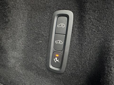 Volvo XC60 2.0 B5 MHEV R-Design Pro Auto AWD Euro 6 (s/s) 5dr 14