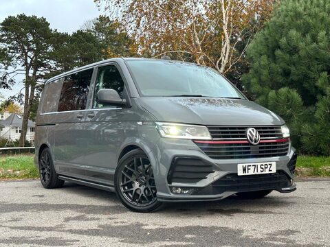 Volkswagen Transporter 2.0 BiTDI T32 Sportline Black Edition Kombi DSG FWD SWB Euro 6 (s/s) 5dr 24