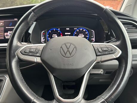 Volkswagen Transporter 2.0 BiTDI T32 Sportline Black Edition Kombi DSG FWD SWB Euro 6 (s/s) 5dr 