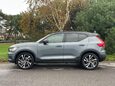 Volvo XC40 2.0 B4 MHEV R-Design Pro Auto Euro 6 (s/s) 5dr 8