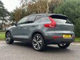 Volvo XC40 2.0 B4 MHEV R-Design Pro Auto Euro 6 (s/s) 5dr 2