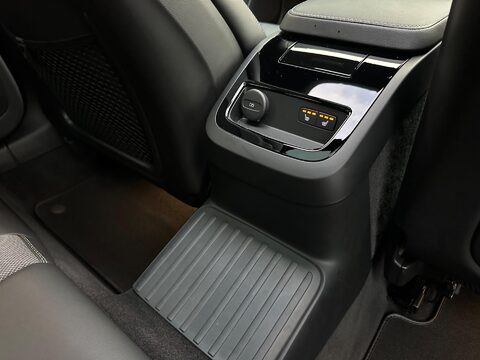 Volvo V60 2.0h T6 Recharge 11.6kWh R-Design Auto AWD Euro 6 (s/s) 5dr 24