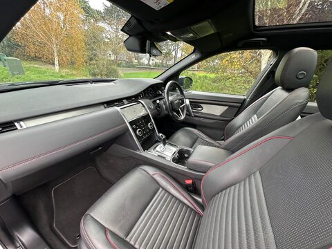 Land Rover Discovery Sport 1.5 P300e 12.2kWh R-Dynamic HSE Auto 4WD Euro 6 (s/s) 5dr 40