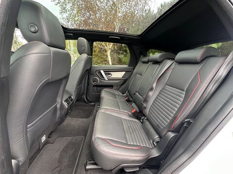 Land Rover Discovery Sport 1.5 P300e 12.2kWh R-Dynamic HSE Auto 4WD Euro 6 (s/s) 5dr 7